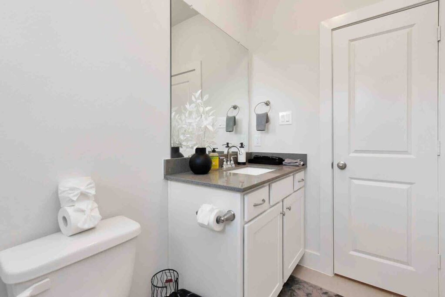 Building Photo - 3644 Griggs Rd