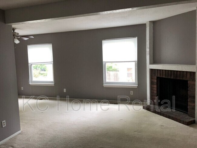 Building Photo - 8506 W 108th Pl