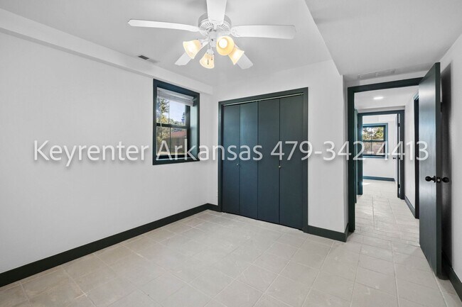 Building Photo - 4480 Trough Springs Rd