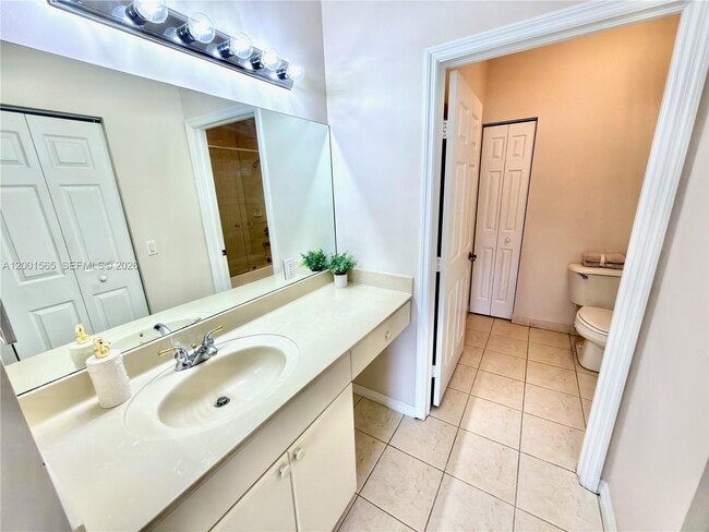 Building Photo - 14110 SW 51st Ct