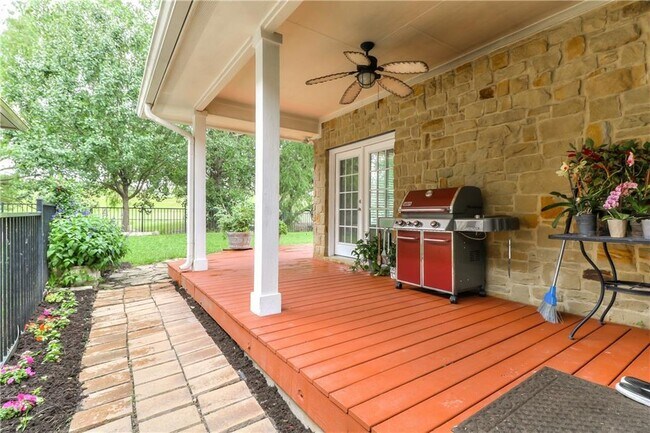 Building Photo - 14512 Broadwinged Hawk Dr