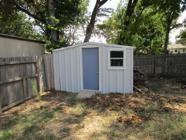 Building Photo - 814 Milam Dr