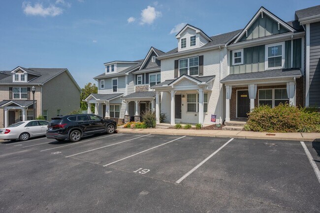 Building Photo - 1135 Lilly Valley Way