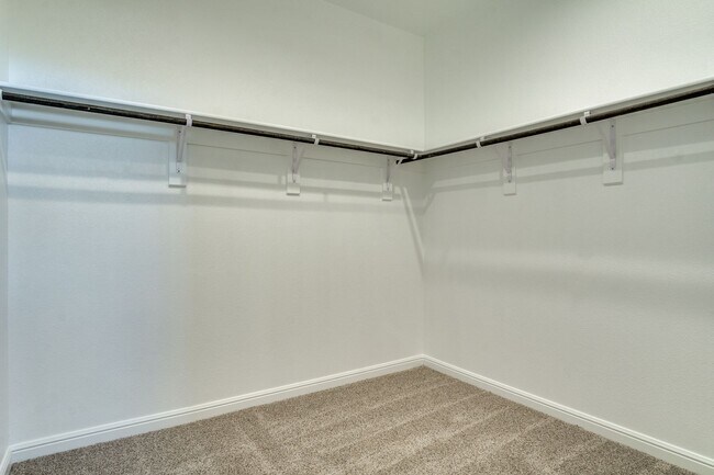 Building Photo - Gorgeous New Build Home in Ft. Worth - Cro...