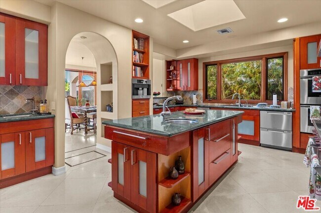 Building Photo - 1740 Carla Ridge