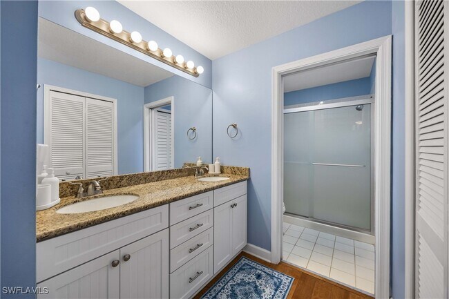 Building Photo - 7050 Barrington Cir