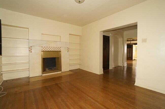 Living Room - The Old Heidelberg