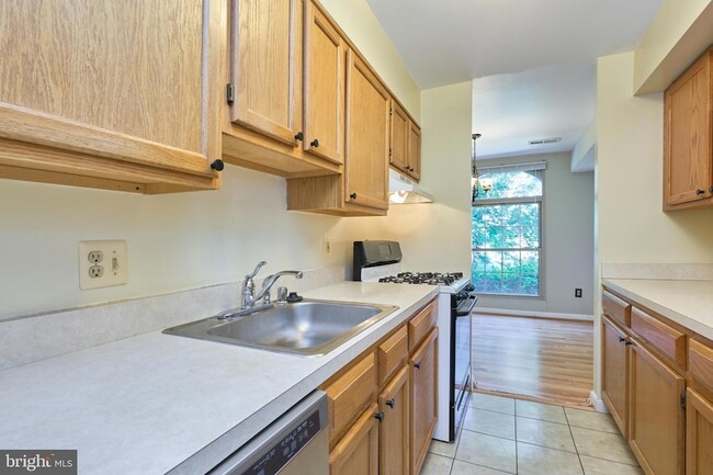 Building Photo - 8302 Tobin Rd