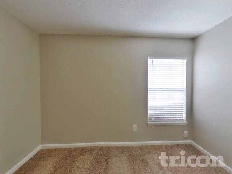Building Photo - 10432 Brookwood Bluff Rd S