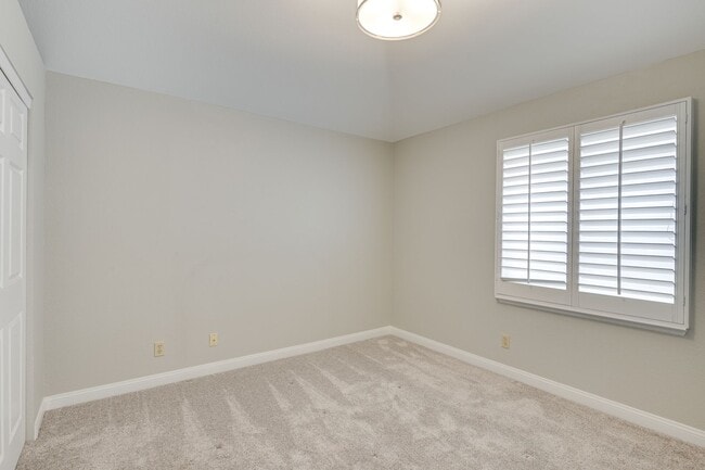 Building Photo - 2816 Mellow Breeze St