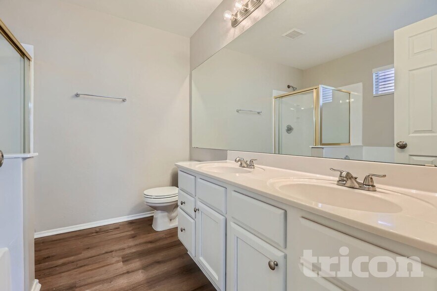 Building Photo - 8754 W Christopher Michael Ln