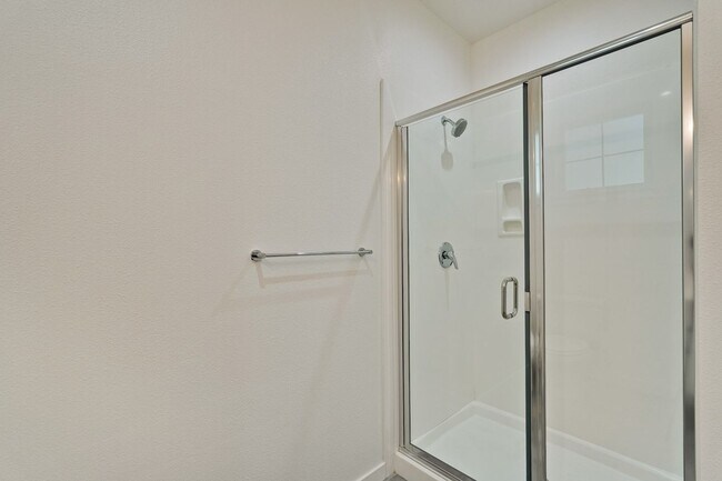 Building Photo - Brand New 2 Story, 3 Bed, 3 Bath Townhome ...