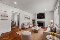 Building Photo - 202 Robinson St