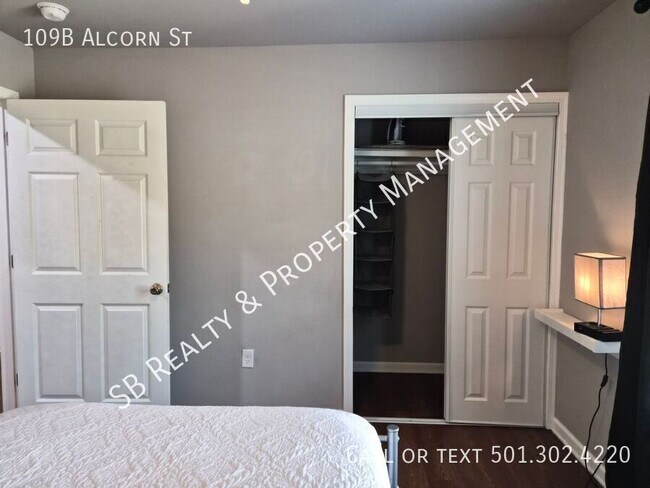 Building Photo - 109 Alcorn St