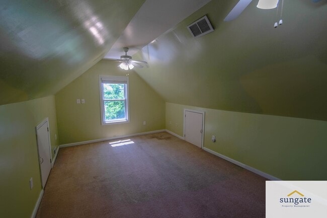 Building Photo - 3510 Hamilton Ave