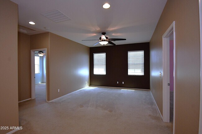 Building Photo - 4273 N 150th Ave