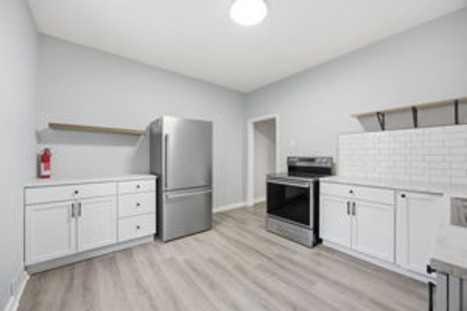 Building Photo - 312 Midland Ave