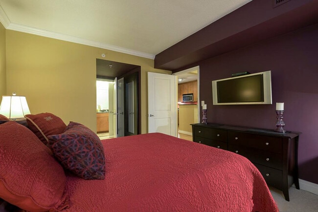 Building Photo - 912 F St NW