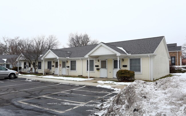 42 S Bentley Ave - Niles, OH | Apartment Finder