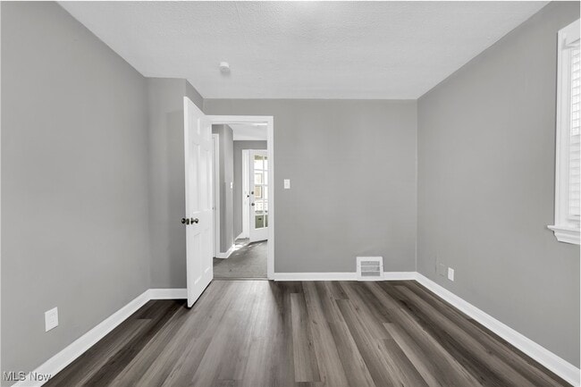 Building Photo - 21670 Wilmore Ave