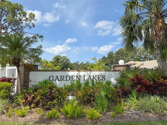 Building Photo - 5708 Garden Lakes Fern