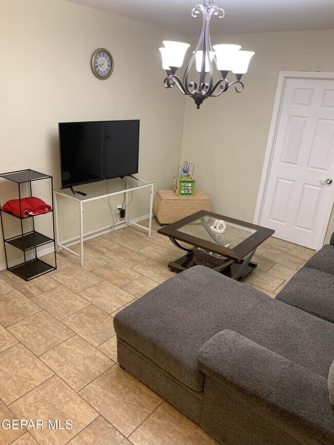 Building Photo - 5909 Trowbridge Dr