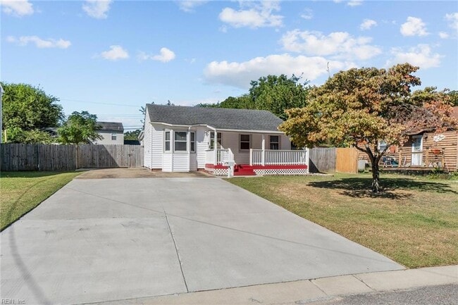 Building Photo - 8229 Gygax Rd