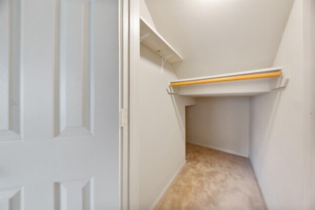 Building Photo - 11307 Elizabeth Brook Dr