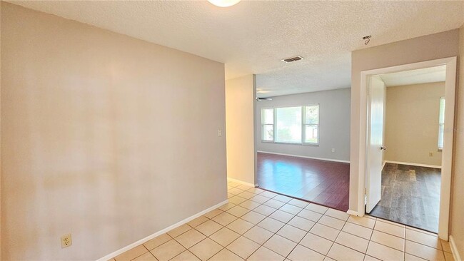 Building Photo - 12112 Rotuma St
