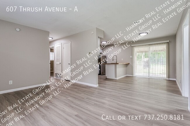 Building Photo - 607 Thrush Ave