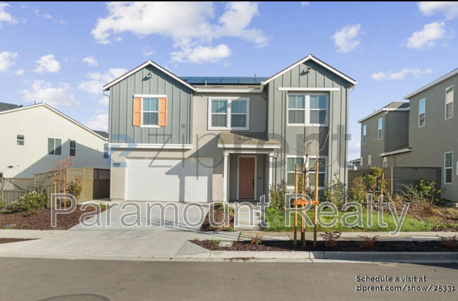 Building Photo - 4202 Randa Wy