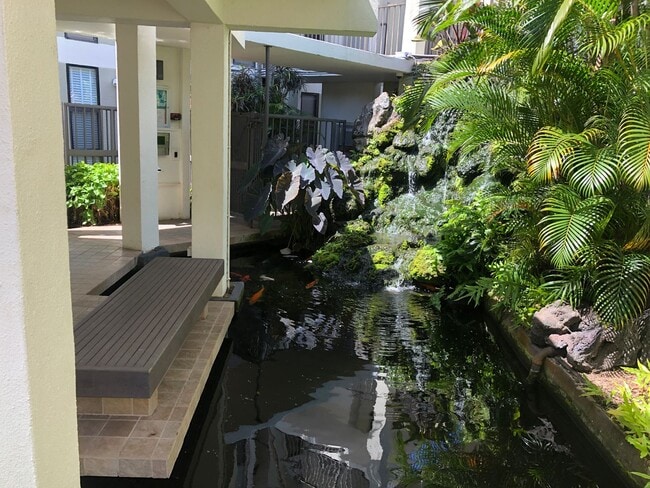 Building Photo - Windward Cove in Kailua