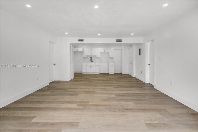 Building Photo - 2443 NW 55th St