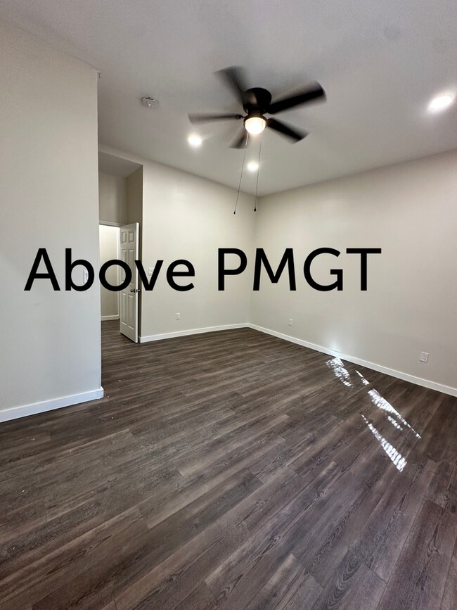 Building Photo - Student housing