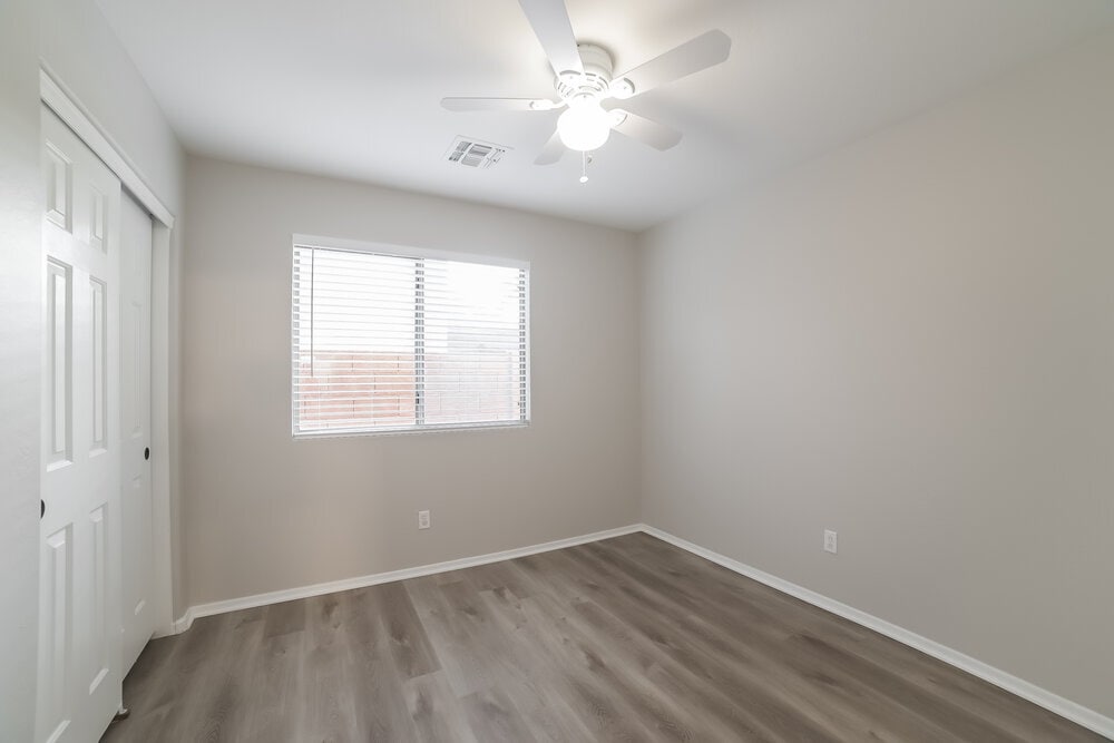 Building Photo - 13538 W Berridge Ln