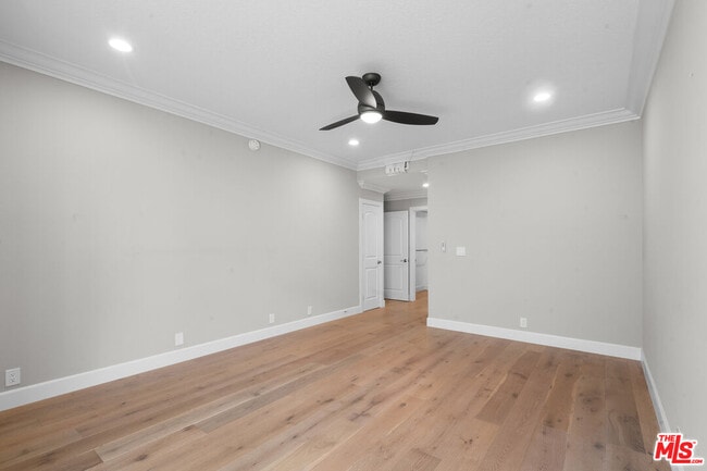 Building Photo - 4477 Wilshire Blvd