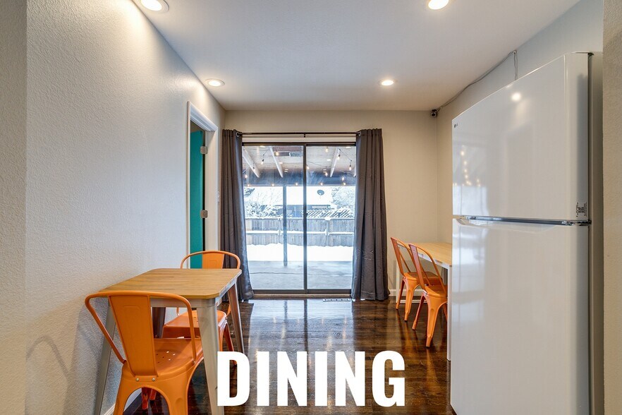 Building Photo - 201 Toledo St