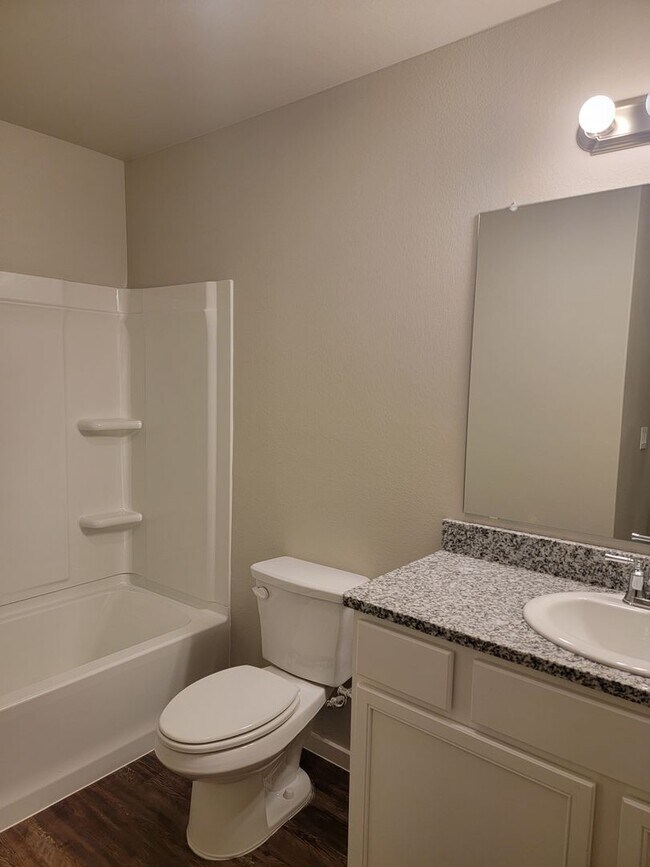 Building Photo - 2125 N Jayton Ave