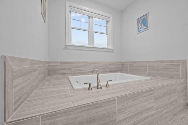 Building Photo - Exquisite 4 Bedroom/4 bath home in the Wyn...