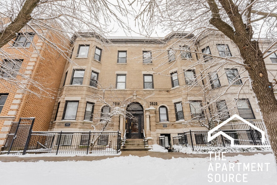 Building Photo - 3820 N Sheffield Ave
