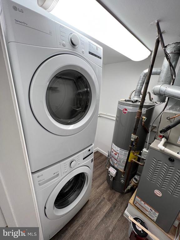 Building Photo - 1105 Society Pl