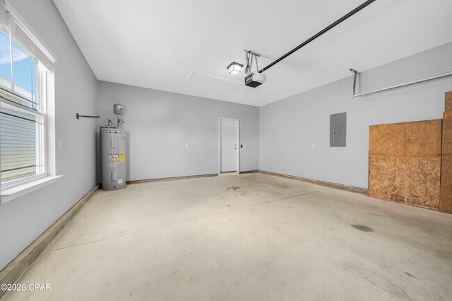 Building Photo - 125 Fernwood St