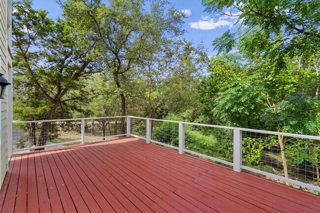 Building Photo - 15306 Oklahoma St