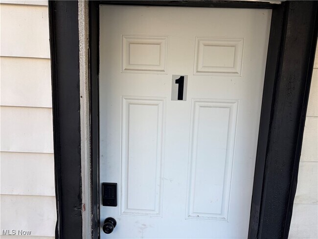 Building Photo - 3906 Memphis Ave