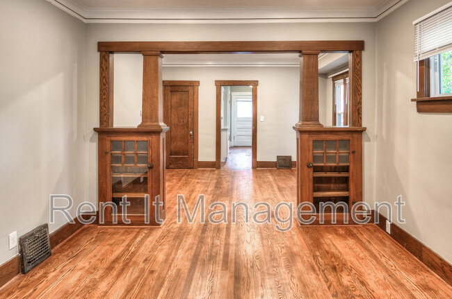 Building Photo - 4389 Mason St