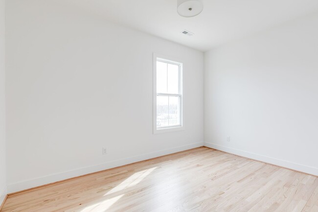 Building Photo - BRAND NEW 3 Bedroom 2.5 Bath Homes Availab...