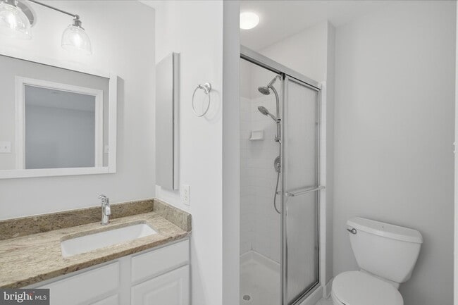 Building Photo - 45570 Trestle Terrace