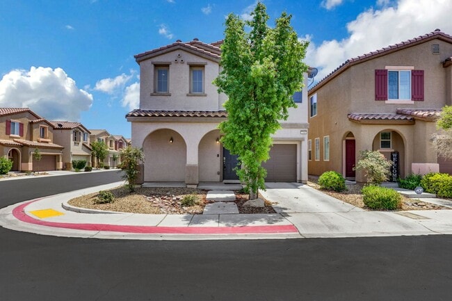 Primary Photo - 3 bed/2.5 bath perfect corner home