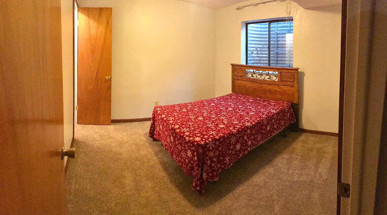 BR 4 (has walk-in closet) - 1220 Alpine Pl
