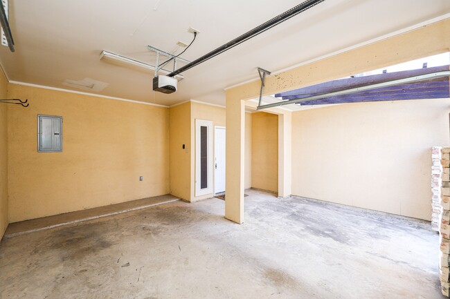 Building Photo - 2619 San Isidro Pkwy